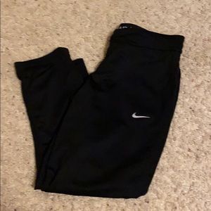 Nike Dri-Fit cropped leggings💕